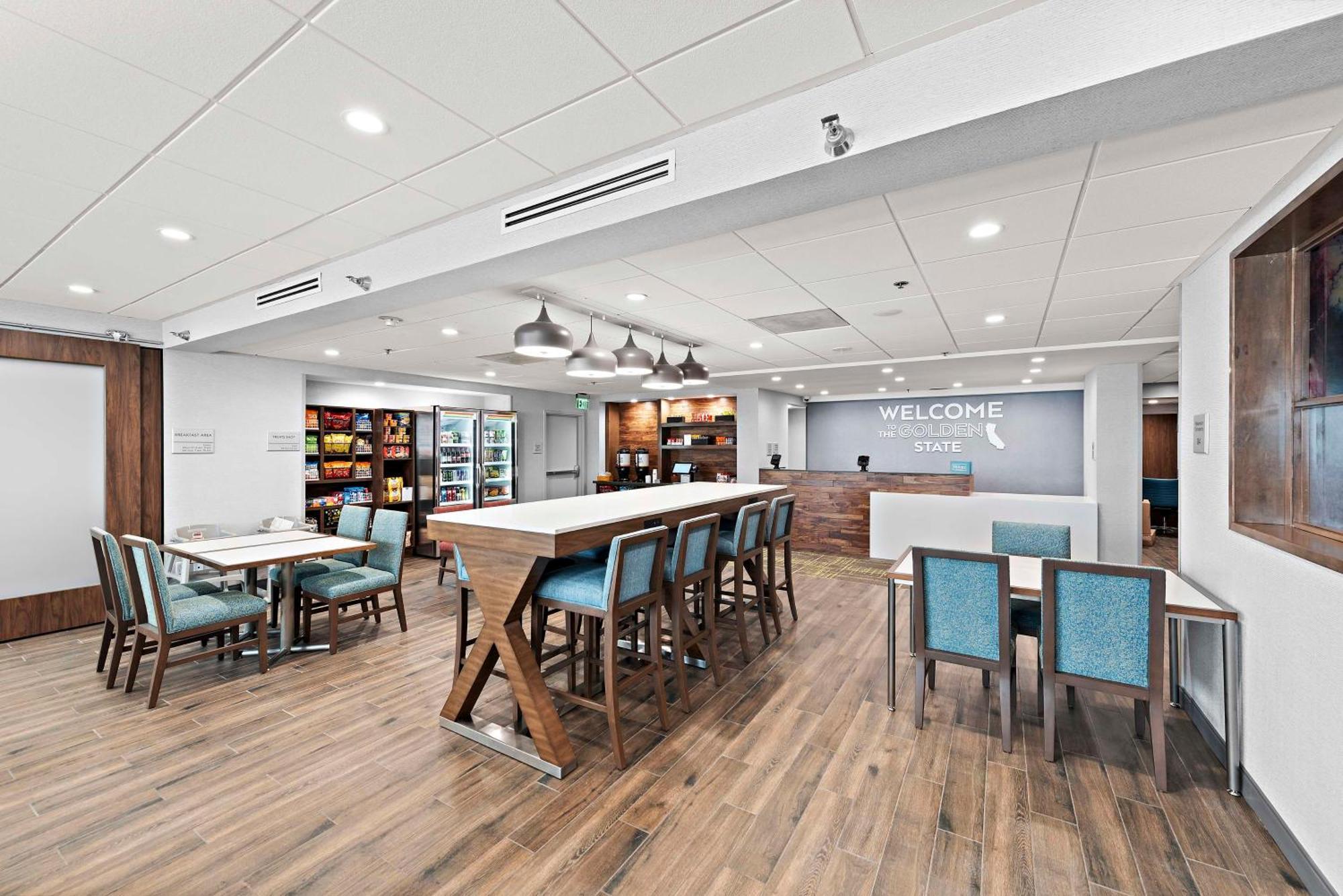 Hampton Inn Los Angeles Airport Lennox Eksteriør billede